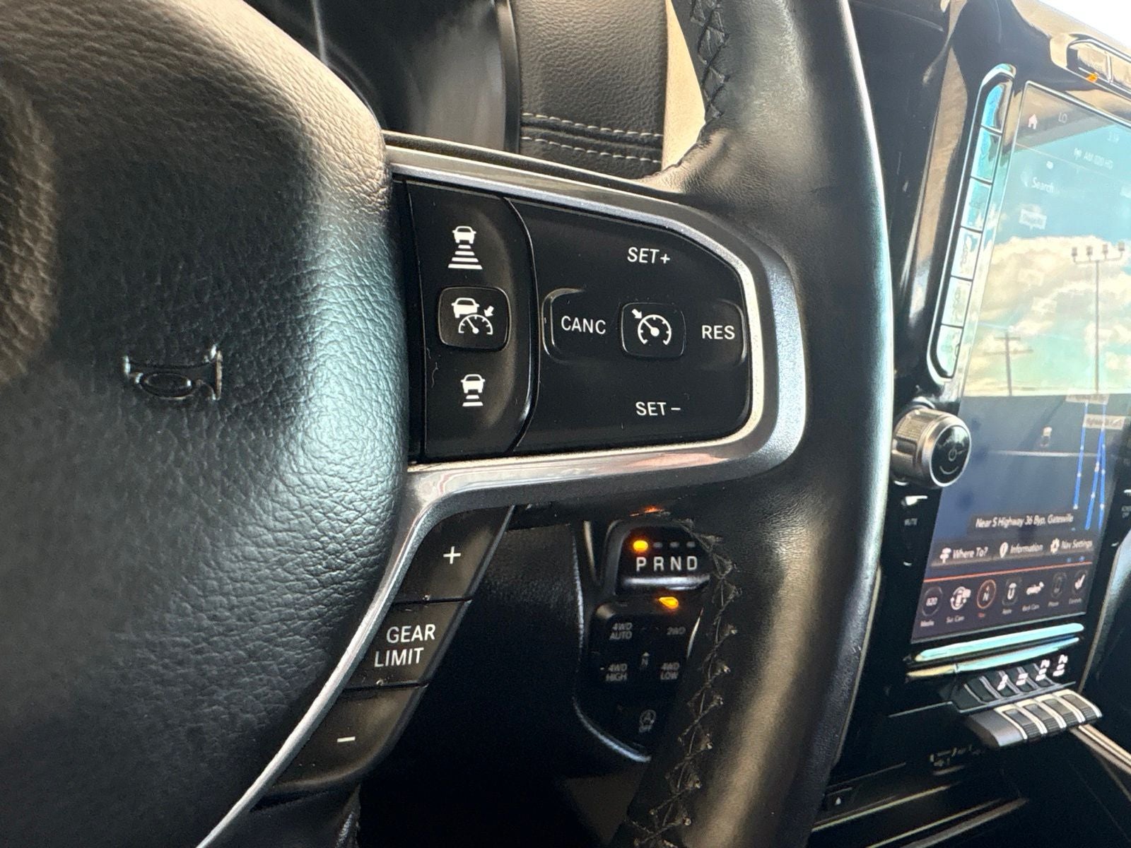 2019 RAM Ram 1500 Laramie Crew Cab 4x4 5'7' Box