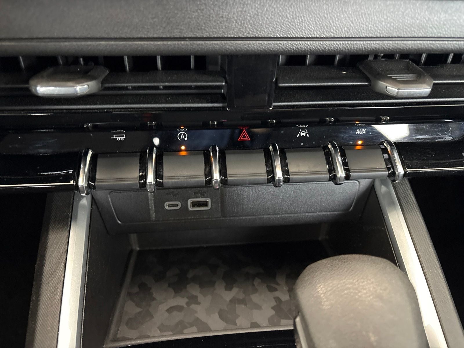 2025 Chevrolet Colorado 2WD WT