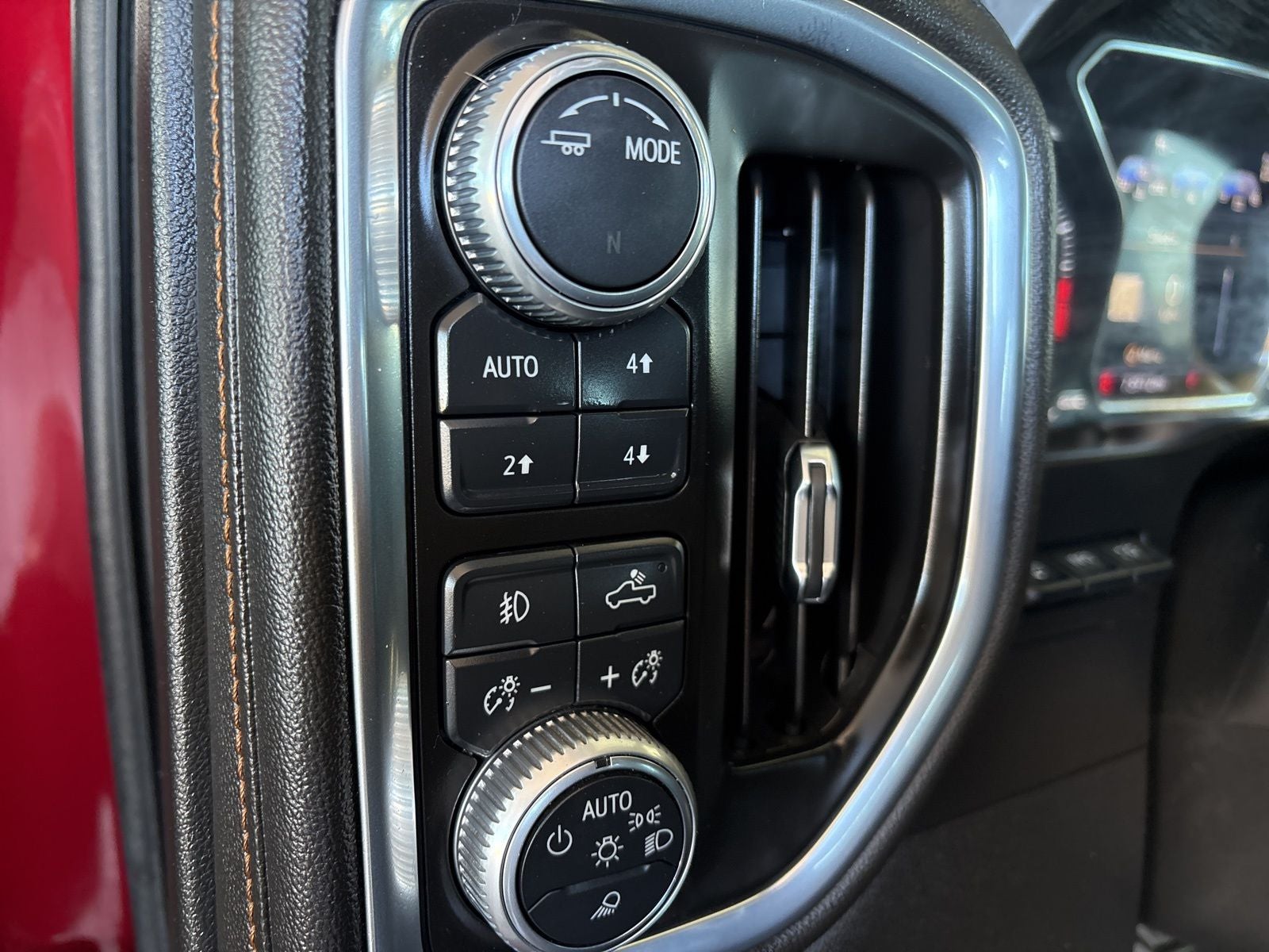 2020 GMC Sierra 1500 4WD Crew Cab Short Box AT4