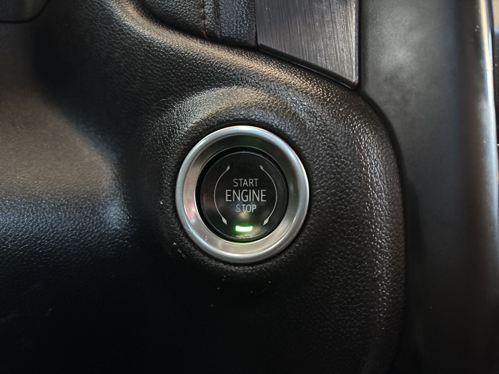 2020 GMC Sierra 1500 4WD Crew Cab Short Box AT4