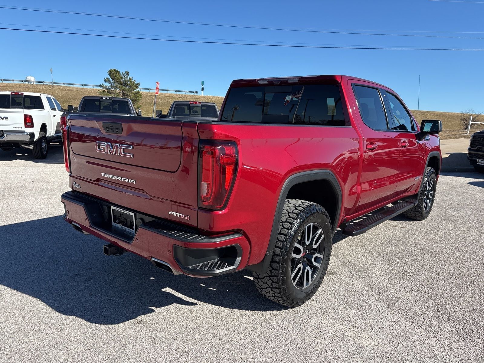 2020 GMC Sierra 1500 4WD Crew Cab Short Box AT4