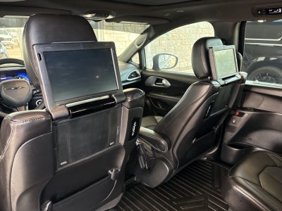 2023 Chrysler Pacifica Touring L AWD