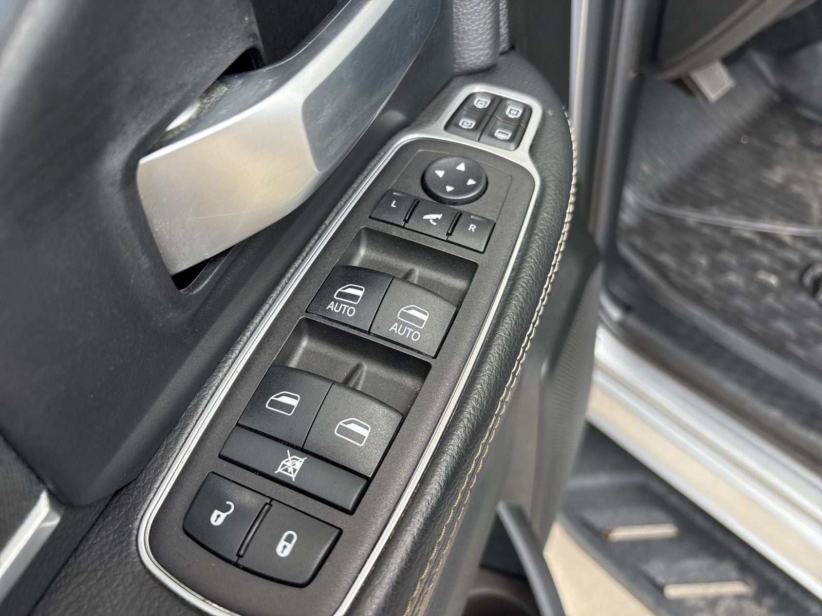 2024 RAM Ram 3500 Big Horn Crew Cab 4x4 8' Box