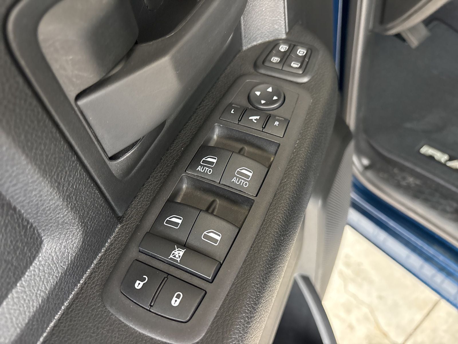 2024 RAM Ram 2500 Tradesman Crew Cab 4x4 6'4' Box