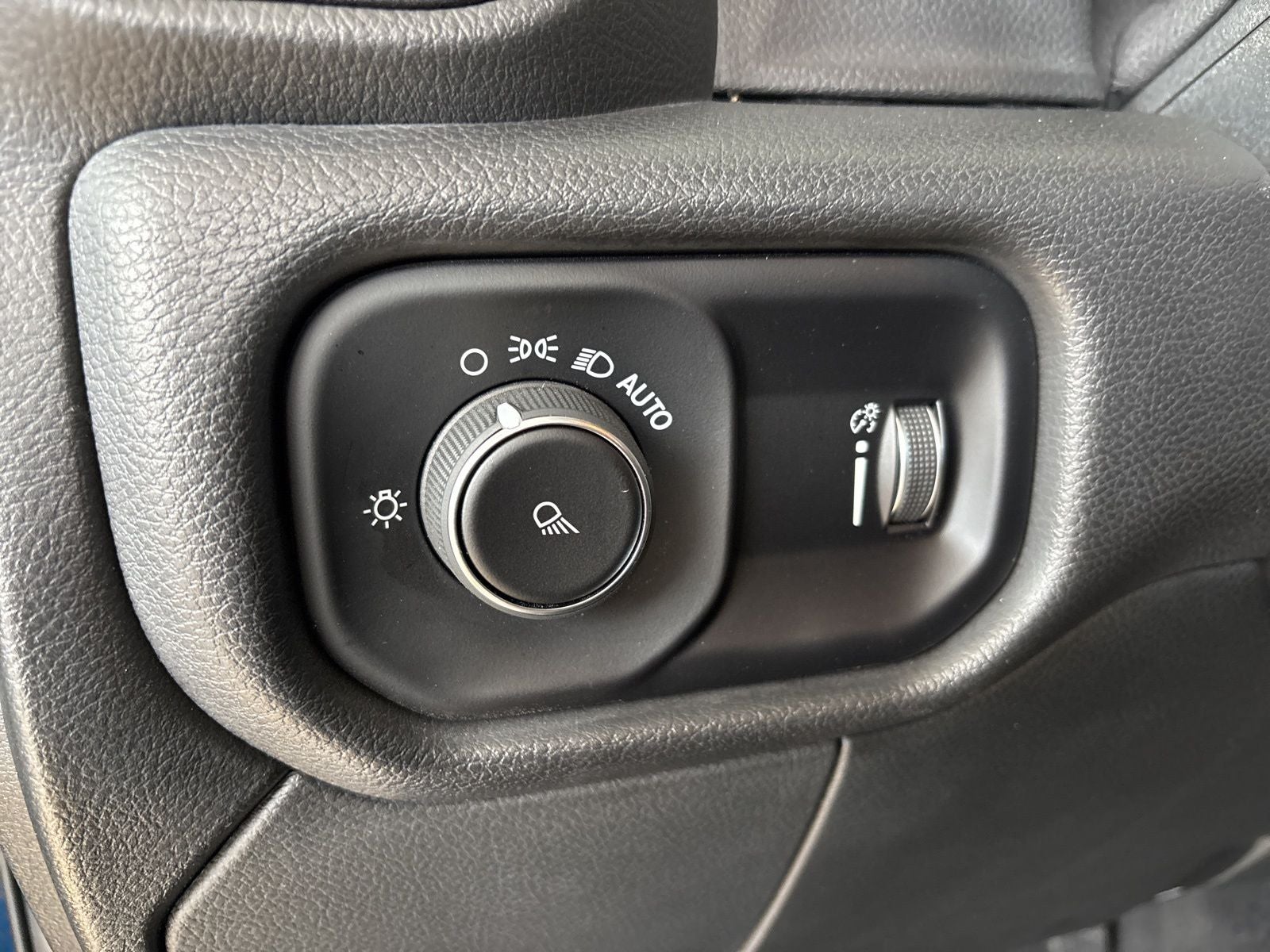 2024 RAM Ram 2500 Tradesman Crew Cab 4x4 6'4' Box