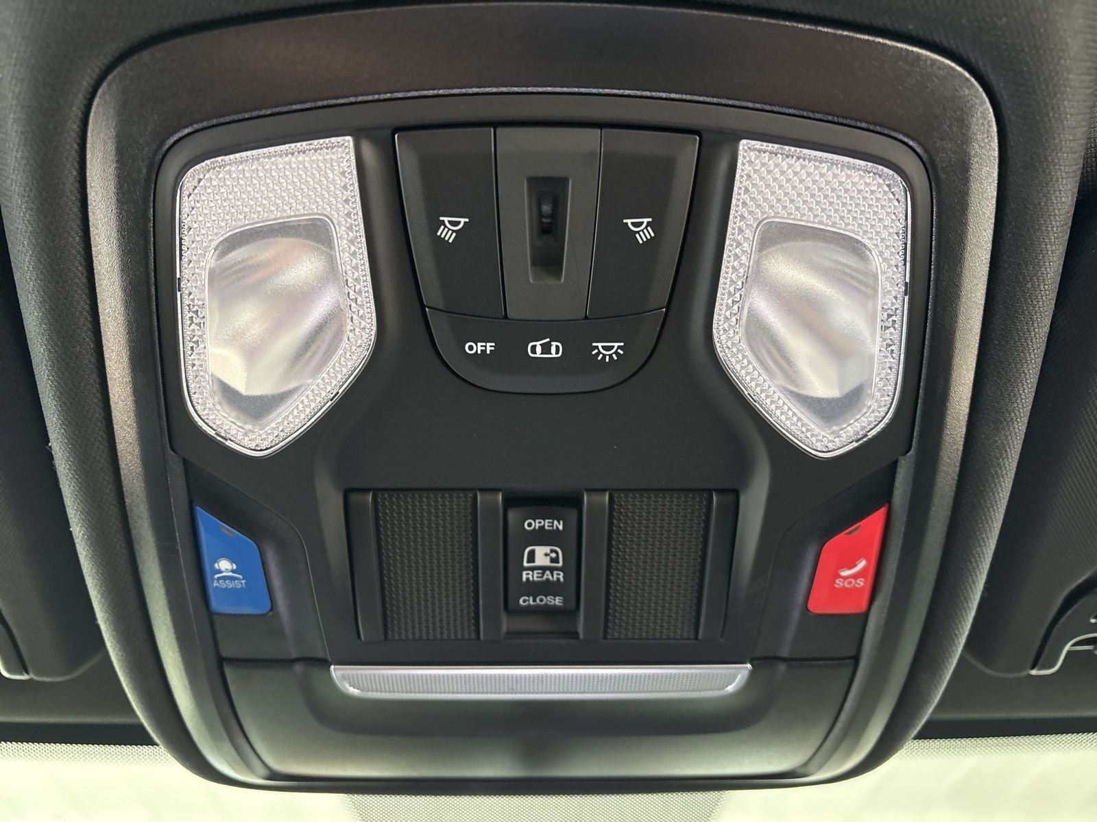 2024 RAM Ram 2500 Tradesman Crew Cab 4x4 6'4' Box