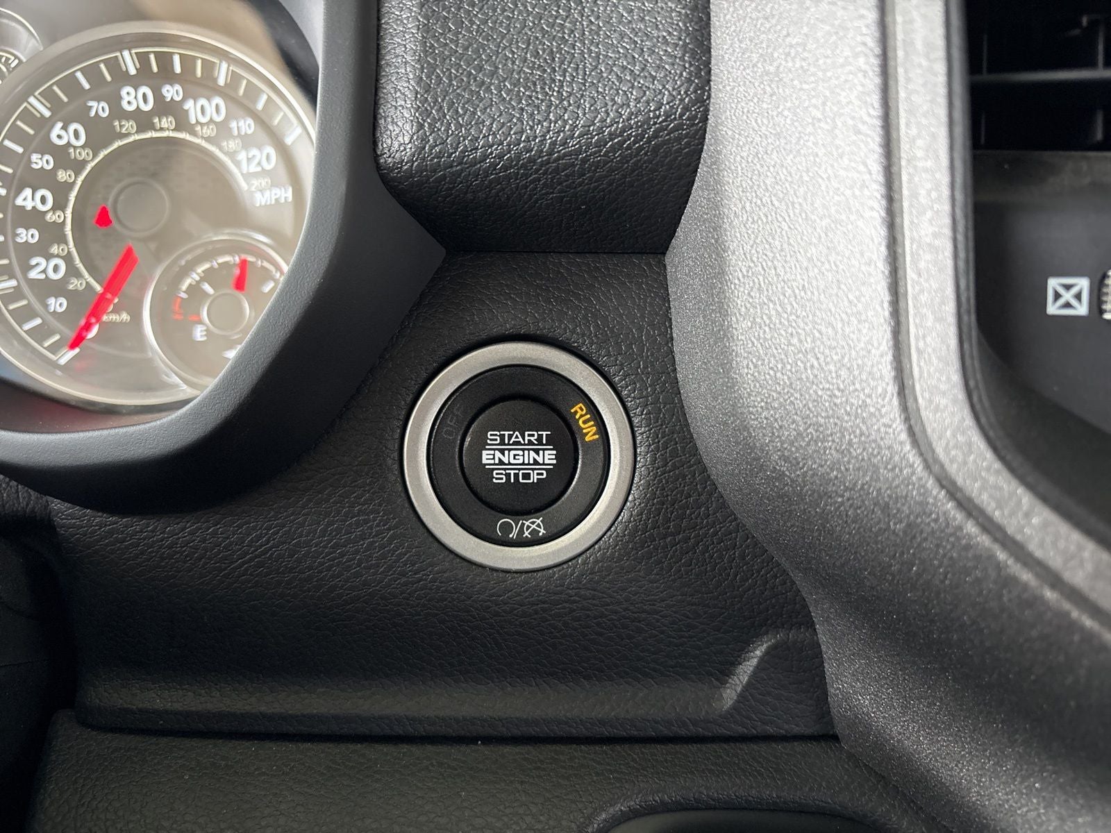 2024 RAM Ram 2500 Tradesman Crew Cab 4x4 6'4' Box