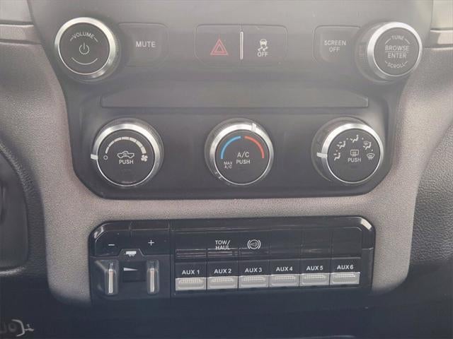 2020 RAM Ram 2500 Tradesman Crew Cab 4x4 6'4' Box