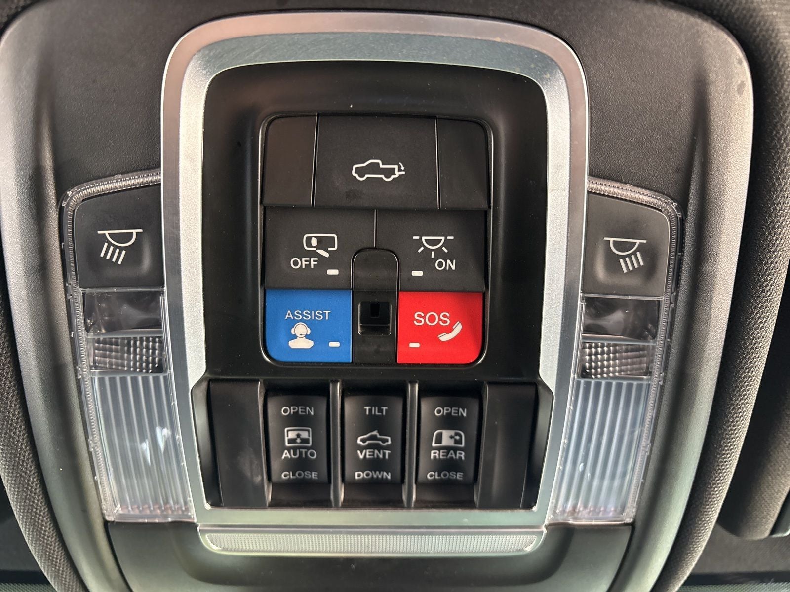 2022 RAM Ram 2500 Limited Mega Cab 4x4 6'4' Box