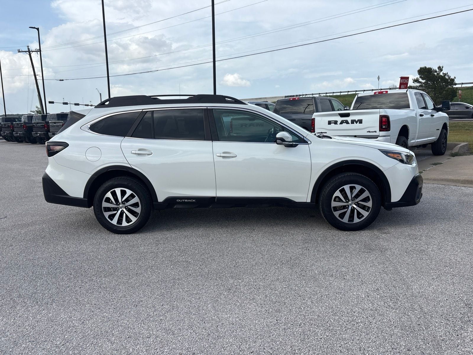 2022 Subaru Outback Premium
