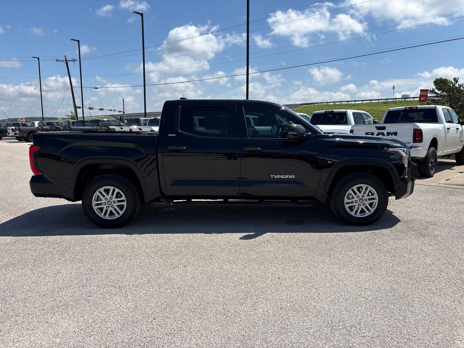 2024 Toyota Tundra SR5