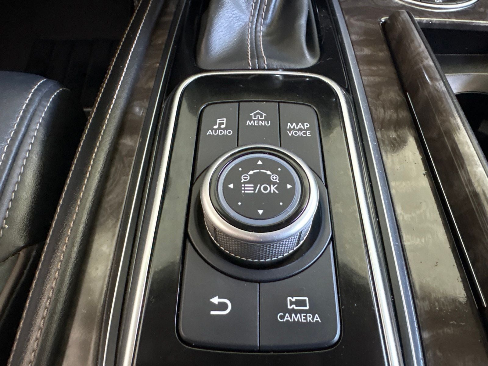 2022 Nissan Armada Platinum 2WD