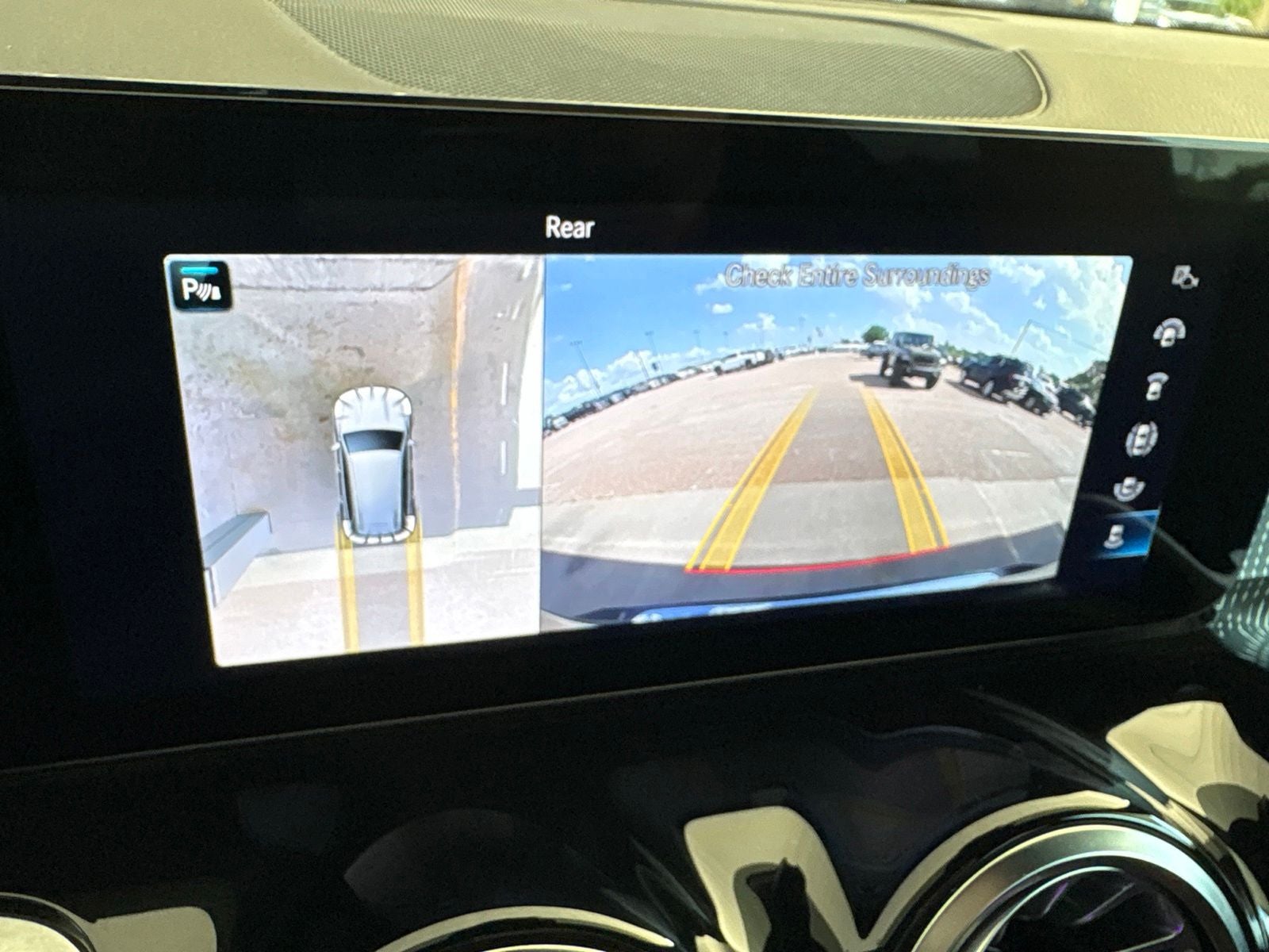 2023 Mercedes-Benz GLB 250 4MATIC®