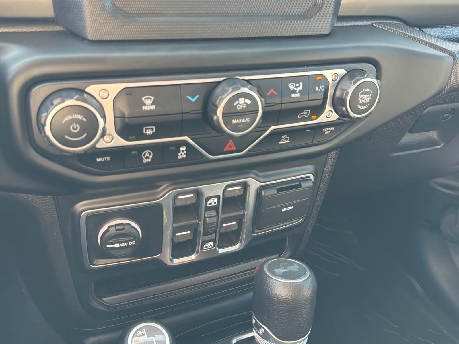 2022 Jeep Wrangler Unlimited High Tide 4x4