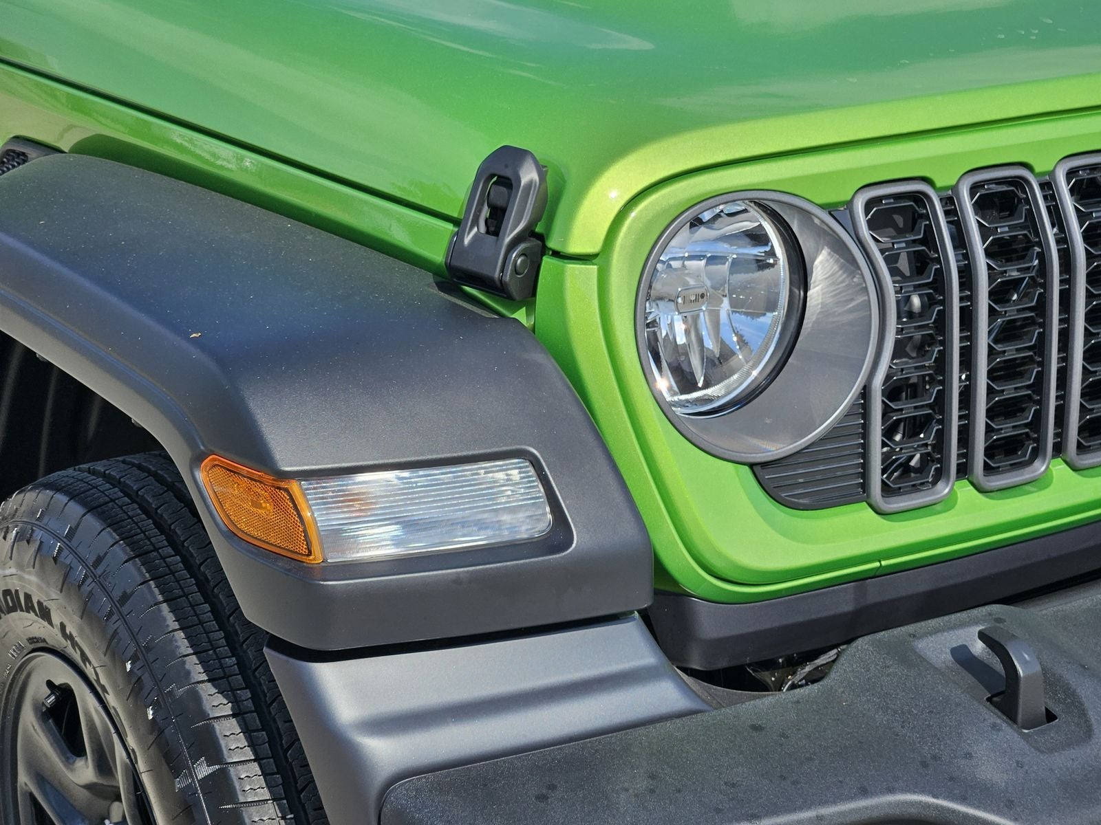 2025 Jeep Wrangler WRANGLER 4-DOOR SPORT