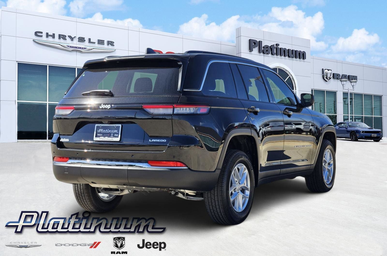 2026 Jeep Grand Cherokee GRAND CHEROKEE LAREDO 4X2