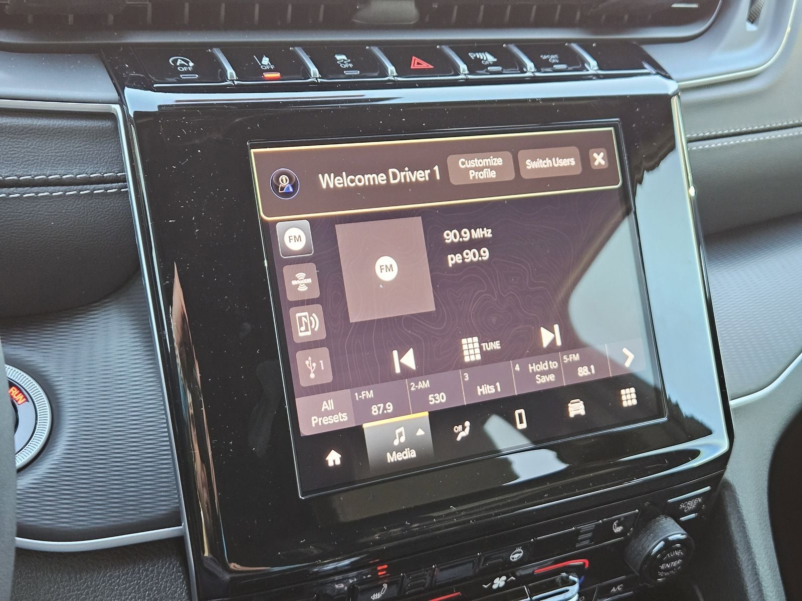 2025 Jeep Grand Cherokee GRAND CHEROKEE ALTITUDE 4X2