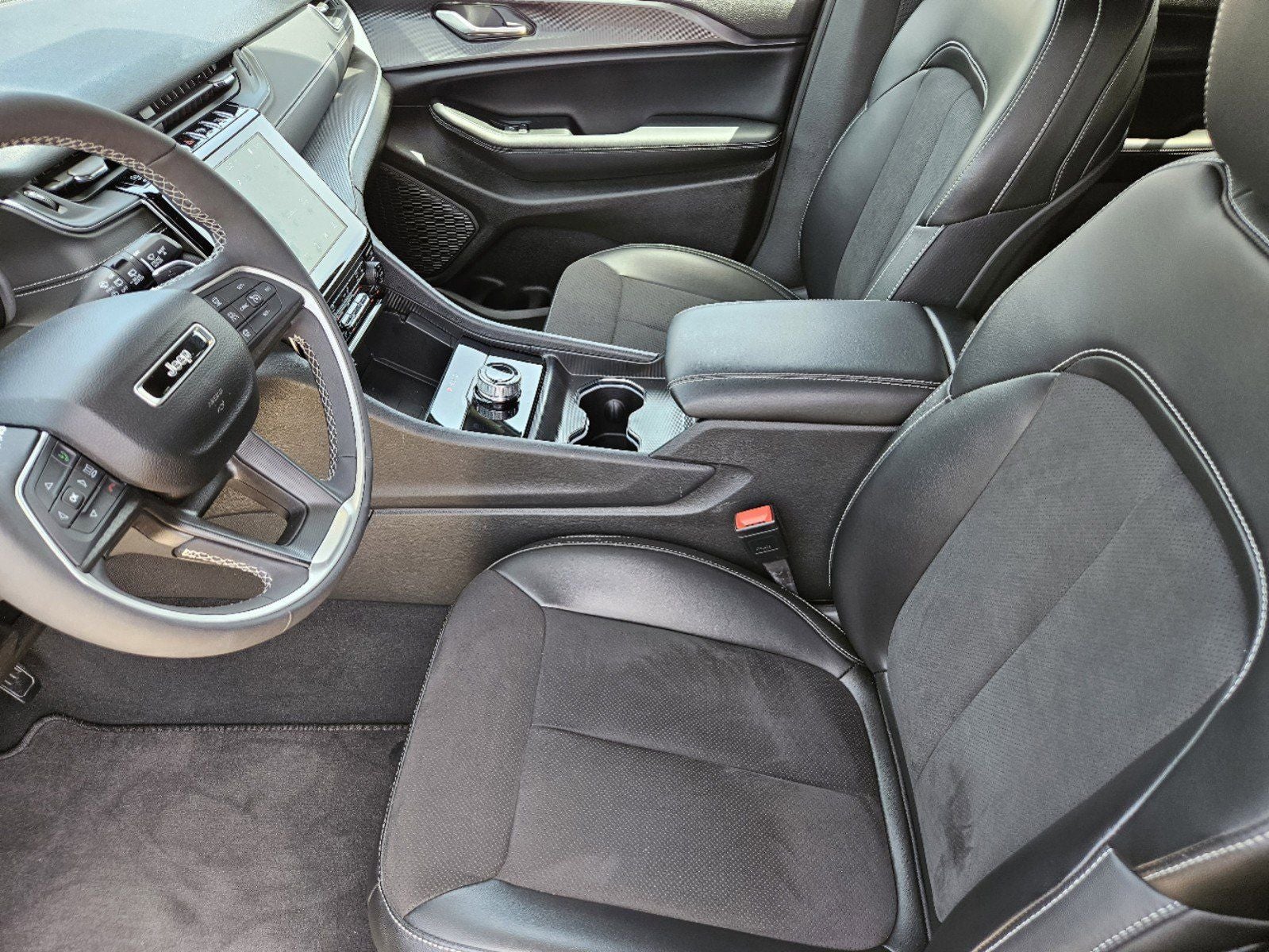 2024 Jeep Grand Cherokee GRAND CHEROKEE ALTITUDE X 4X2