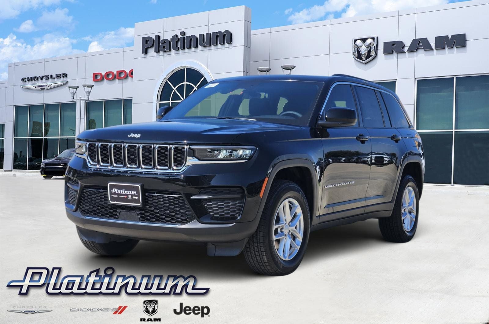 2025 Jeep Grand Cherokee GRAND CHEROKEE LAREDO X 4X2