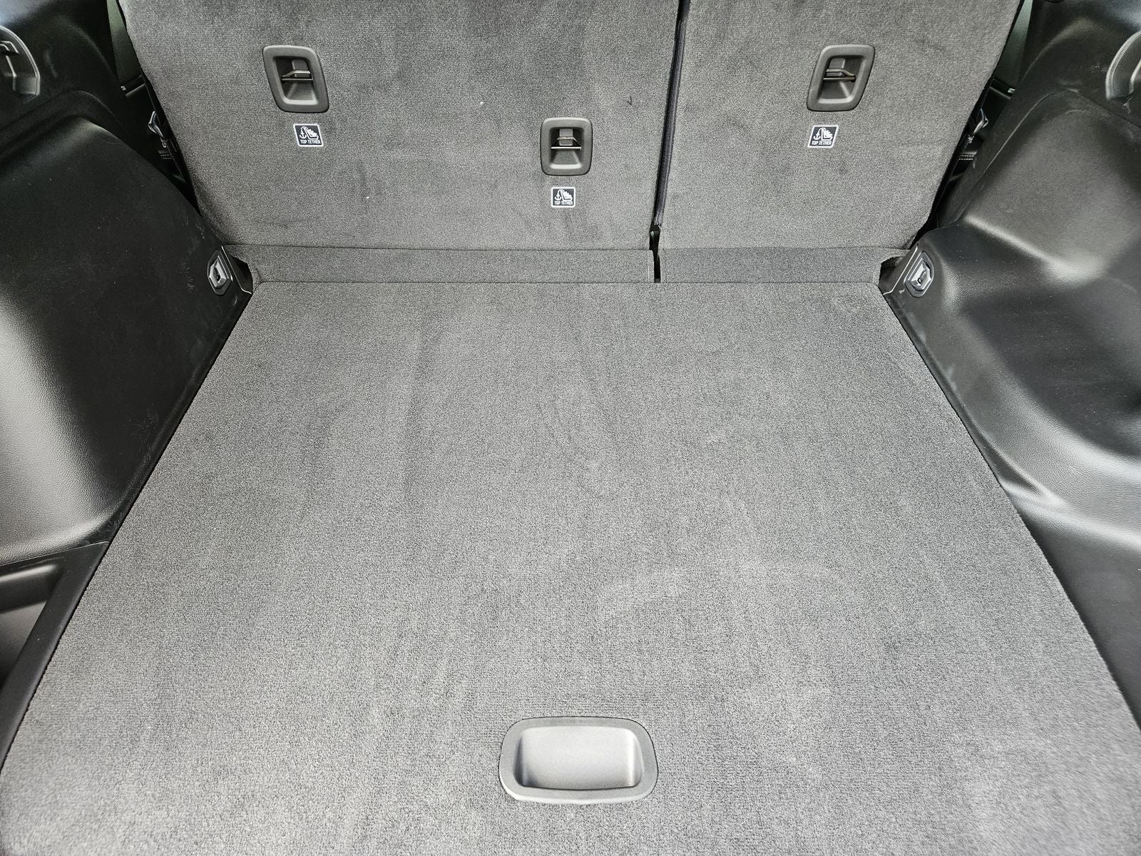 2026 Jeep Grand Cherokee GRAND CHEROKEE LAREDO 4X2
