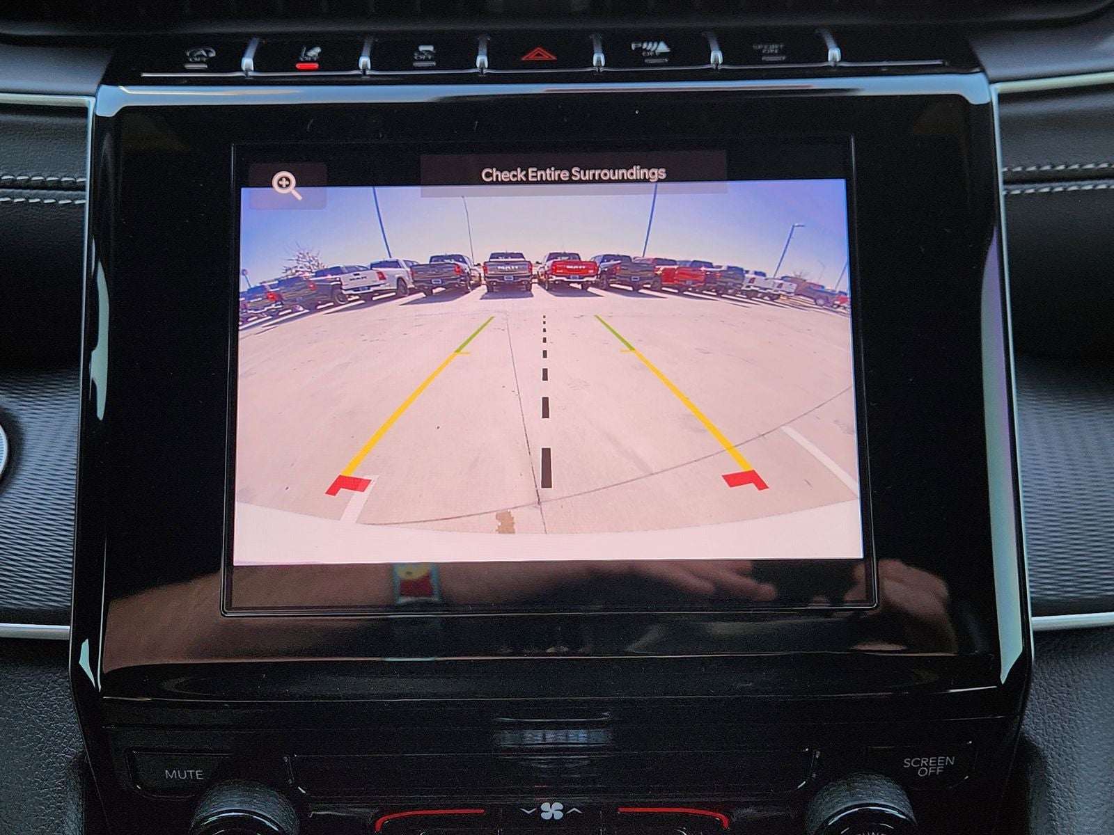 2026 Jeep Grand Cherokee GRAND CHEROKEE LAREDO 4X2