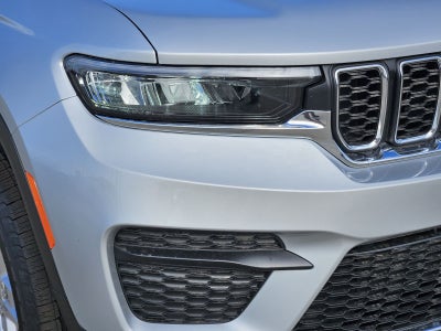 2025 Jeep Grand Cherokee GRAND CHEROKEE LAREDO 4X4