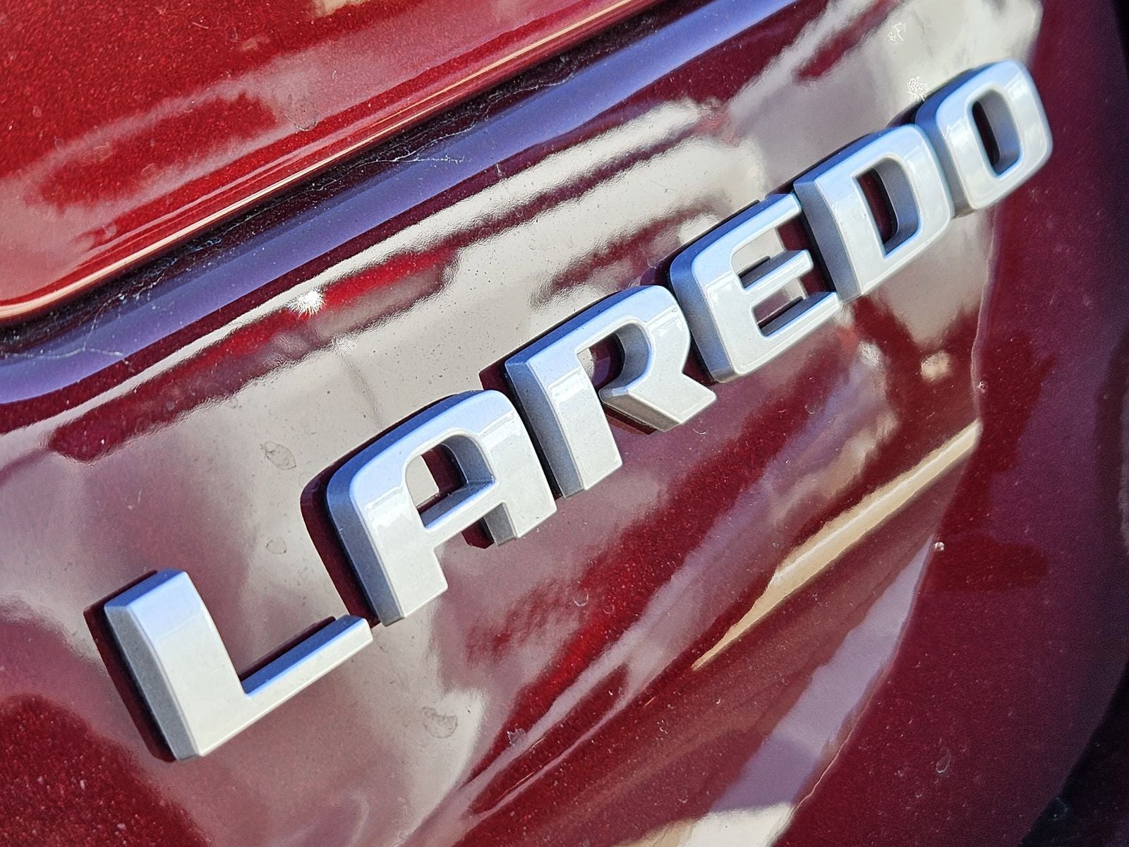 2025 Jeep Grand Cherokee GRAND CHEROKEE LAREDO 4X4