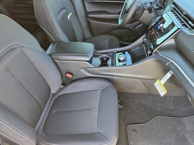 2025 Jeep Grand Cherokee GRAND CHEROKEE LAREDO 4X4