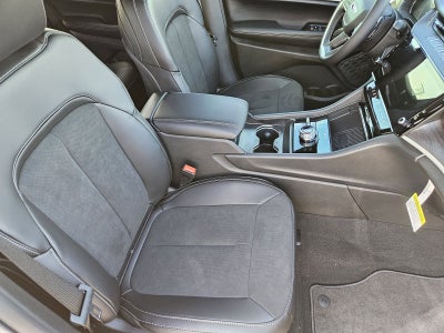 2026 Jeep Grand Cherokee GRAND CHEROKEE ALTITUDE 4X4