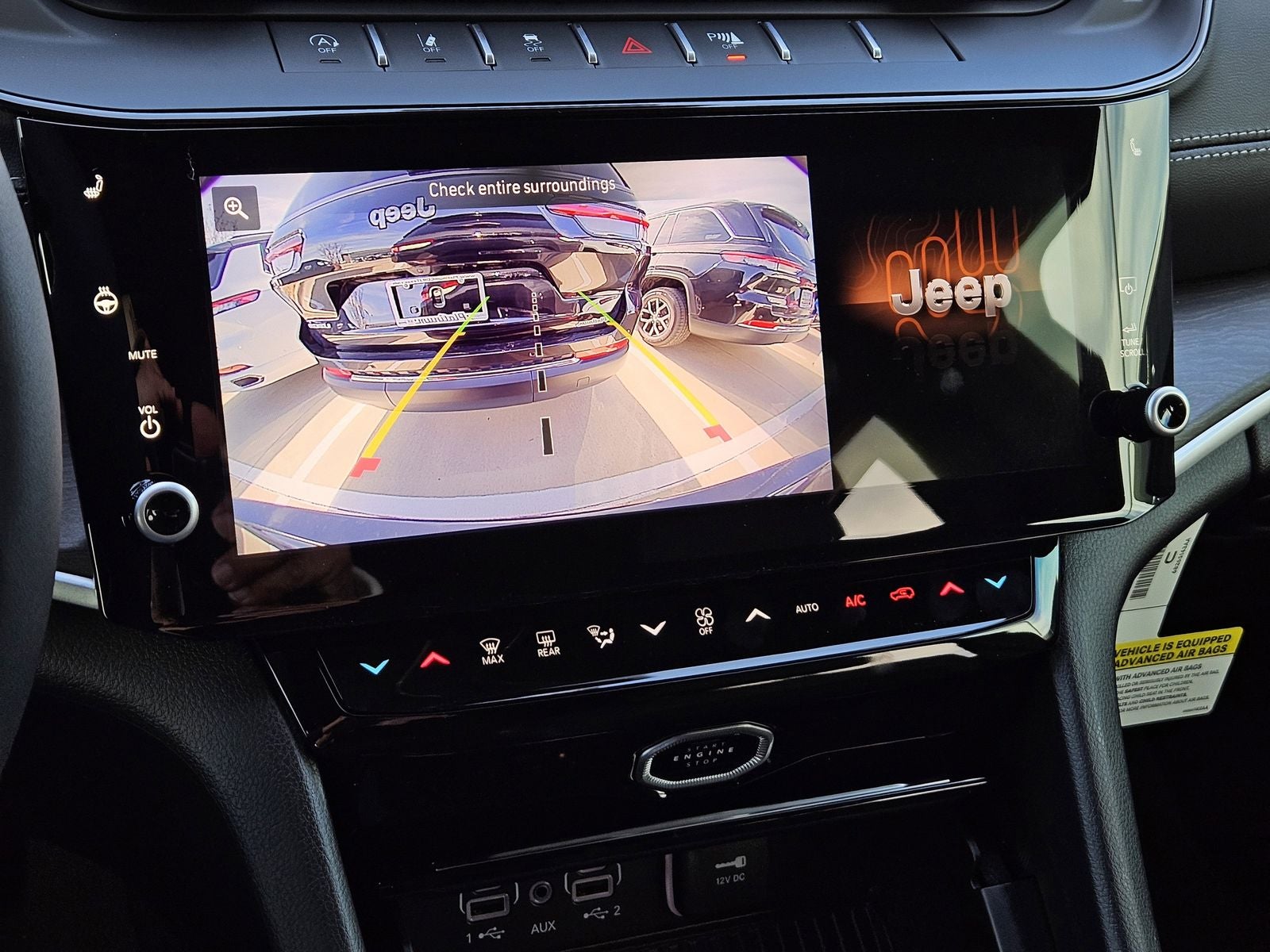 2026 Jeep Grand Cherokee GRAND CHEROKEE ALTITUDE 4X4