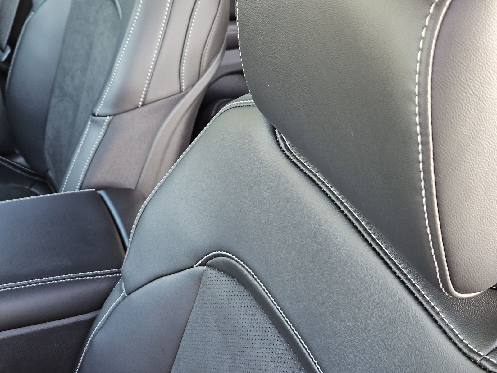 2026 Jeep Grand Cherokee GRAND CHEROKEE ALTITUDE 4X4