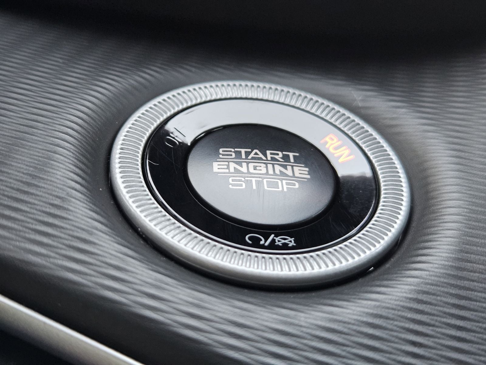 2025 Jeep Grand Cherokee L GRAND CHEROKEE L LAREDO X 4X2