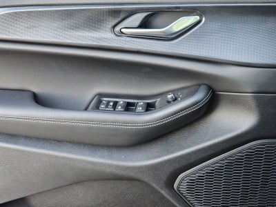 2025 Jeep Grand Cherokee L GRAND CHEROKEE L LAREDO X 4X2