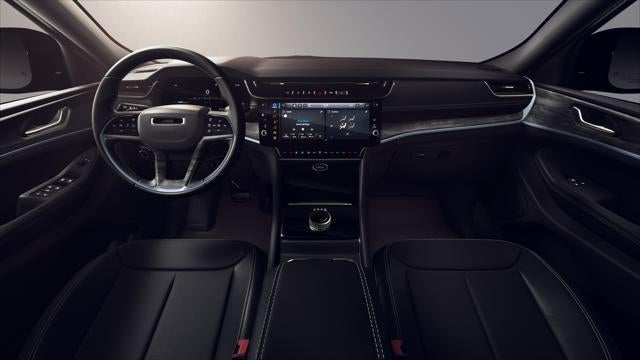 2026 Jeep Grand Cherokee L GRAND CHEROKEE L LAREDO ALTITUDE 4X2