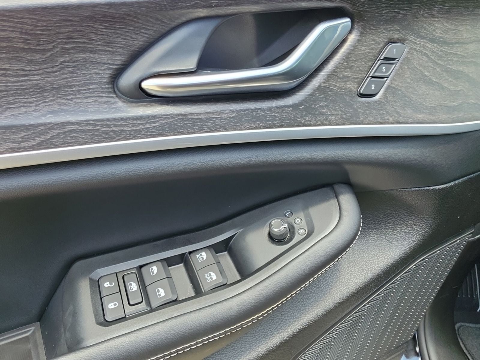 2026 Jeep Grand Cherokee L GRAND CHEROKEE L LIMITED 4X2