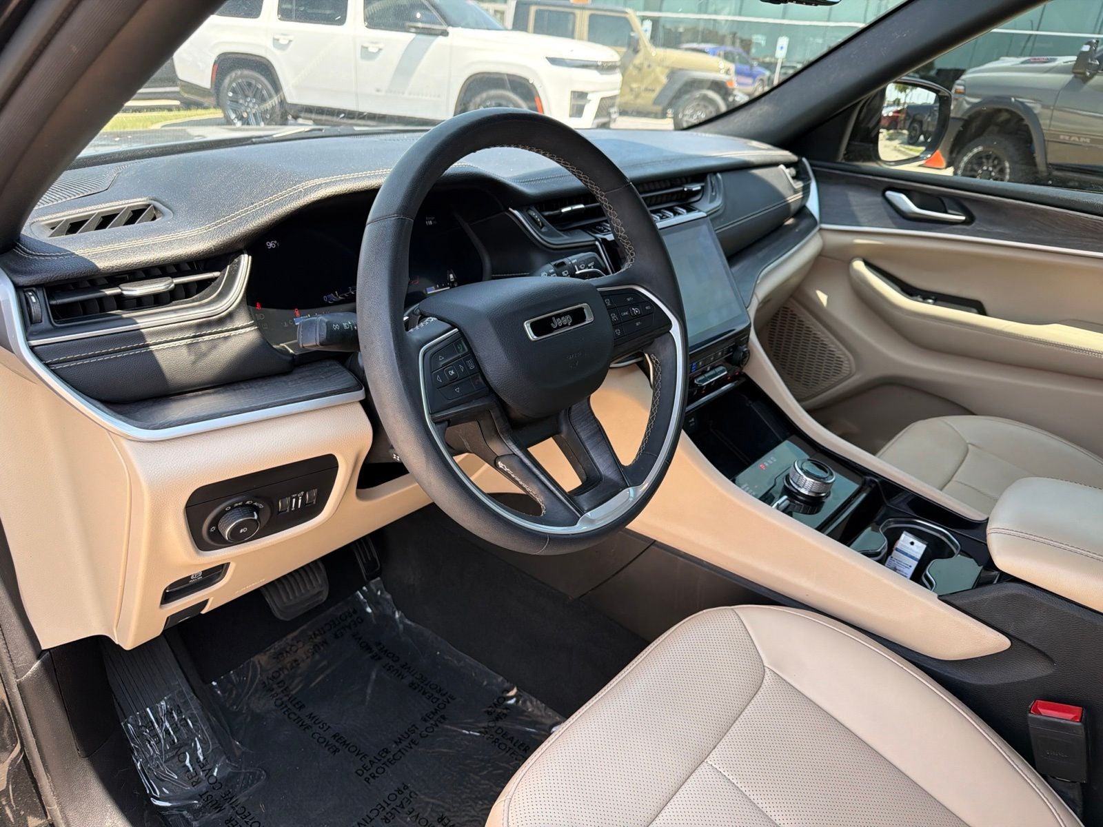 2023 Jeep Grand Cherokee L Limited 4x4