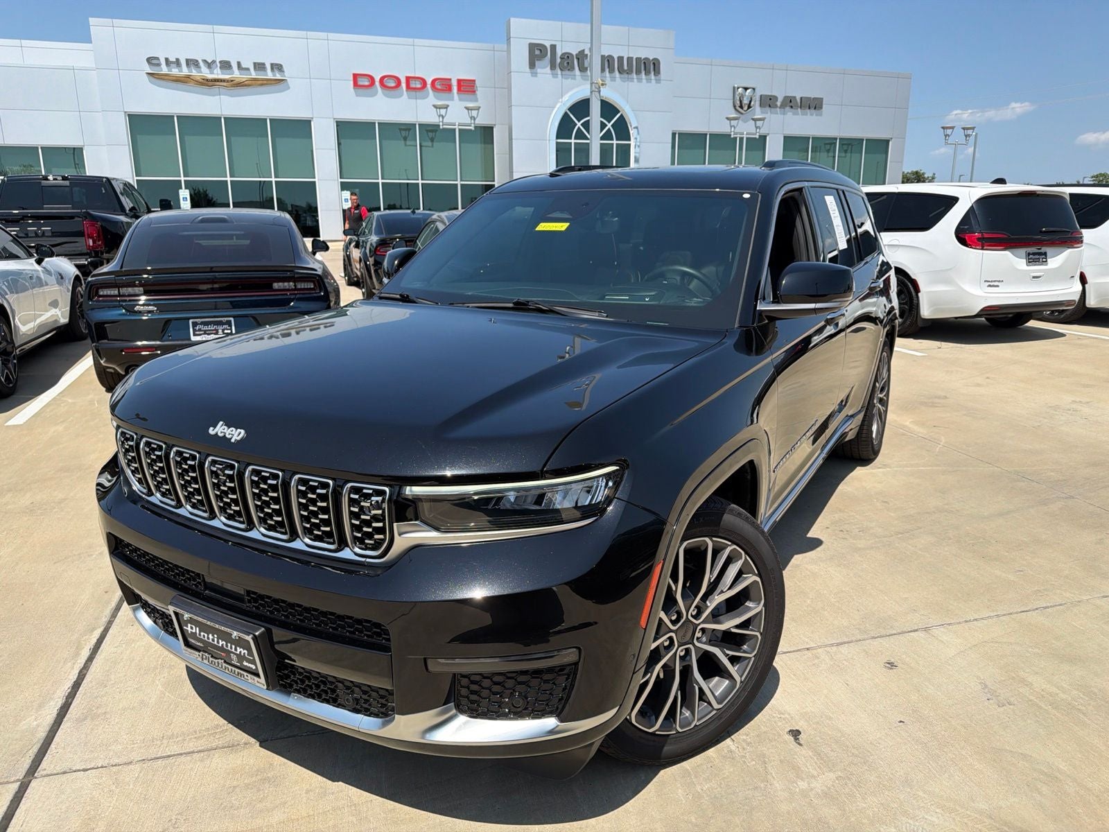 2025 Jeep Grand Cherokee L Summit Reserve 4x4