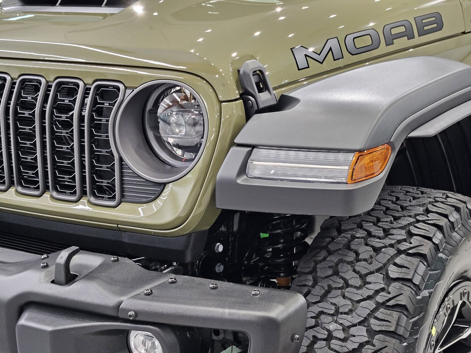 2026 Jeep Wrangler WRANGLER 4-DOOR MOAB 392