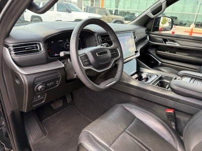 2024 Jeep Wagoneer L Series II 4x2