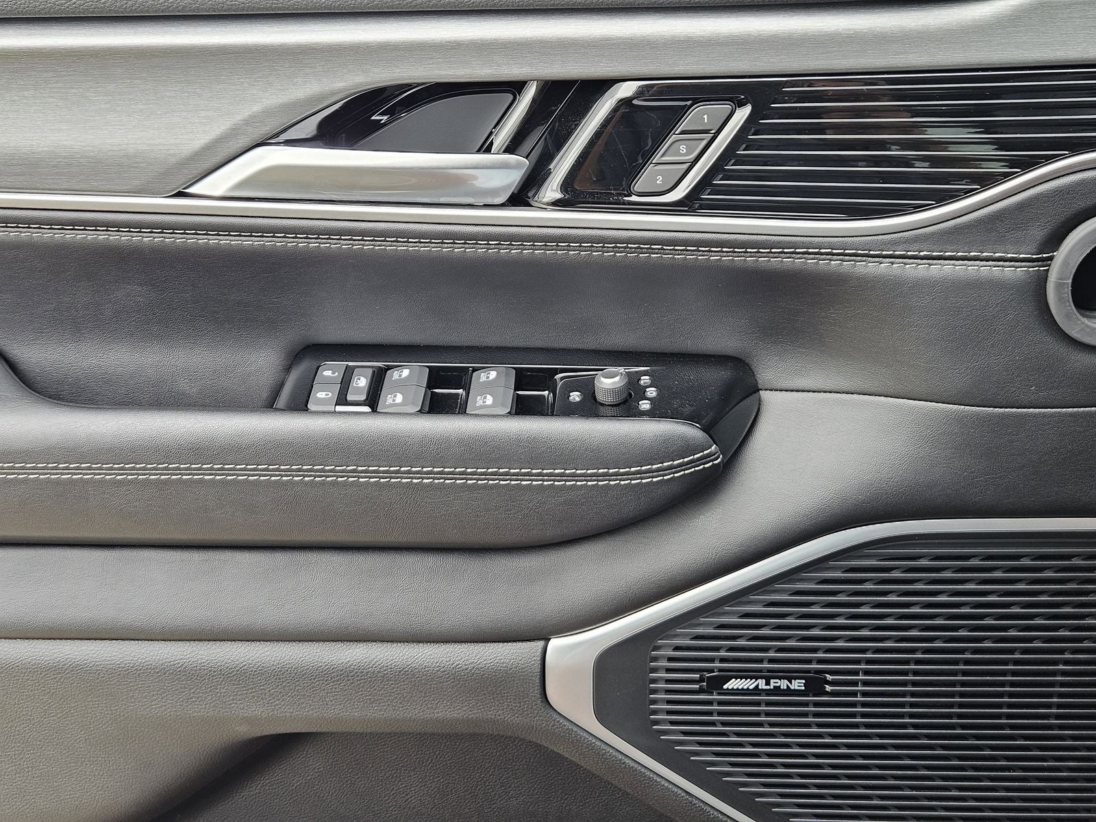 2026 Jeep Grand Wagoneer GRAND WAGONEER 4X2