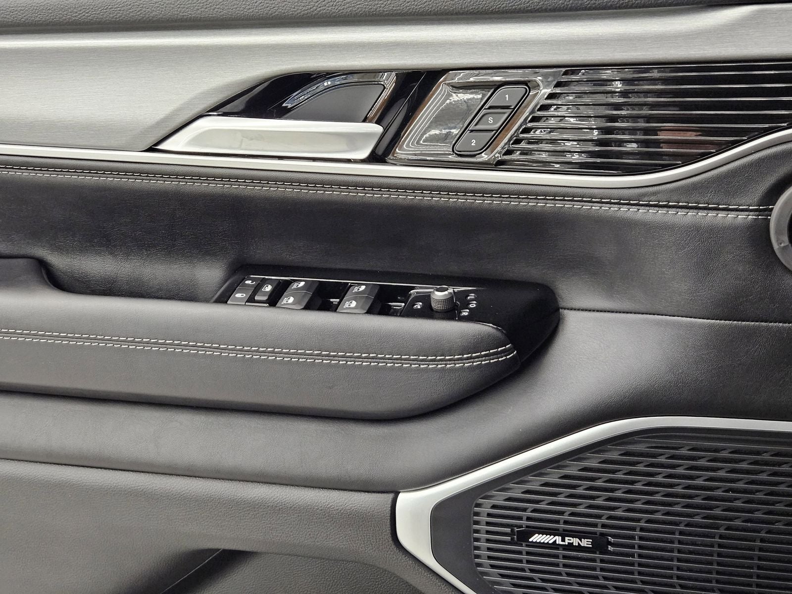 2026 Jeep Grand Wagoneer GRAND WAGONEER 4X4