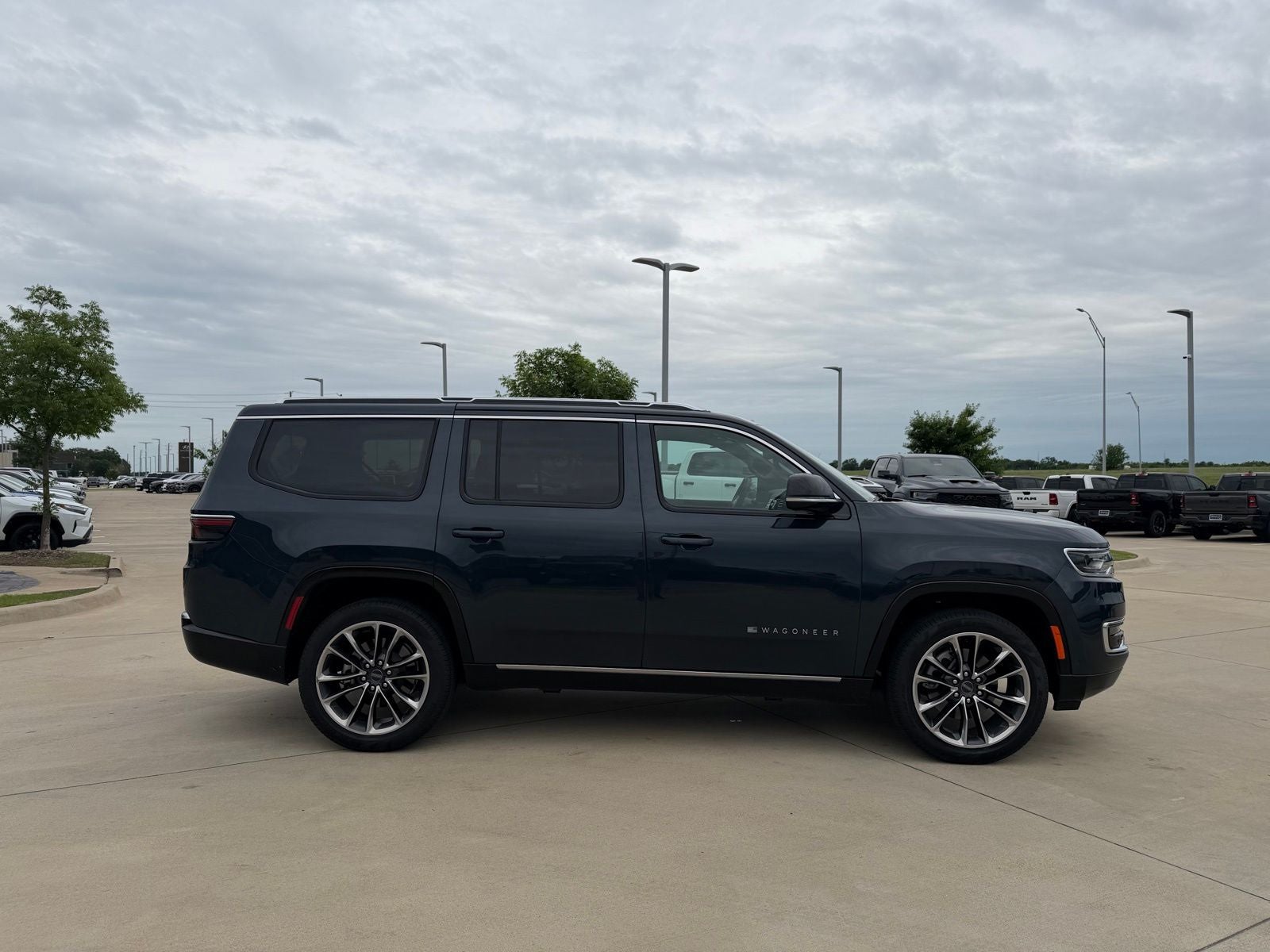2024 Jeep Wagoneer Series III
