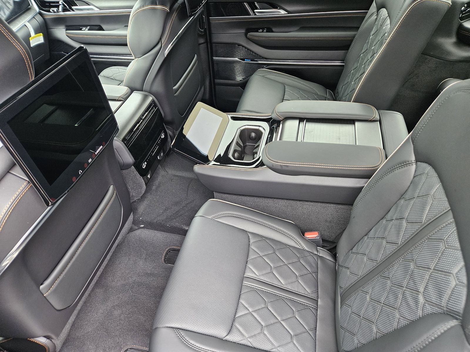 2026 Jeep Grand Wagoneer GRAND WAGONEER SUMMIT RESERVE 4X4