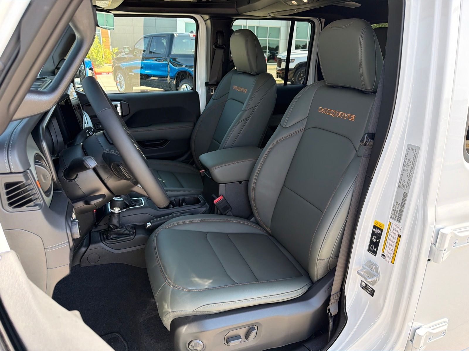 2026 Jeep Gladiator GLADIATOR MOJAVE X 4X4