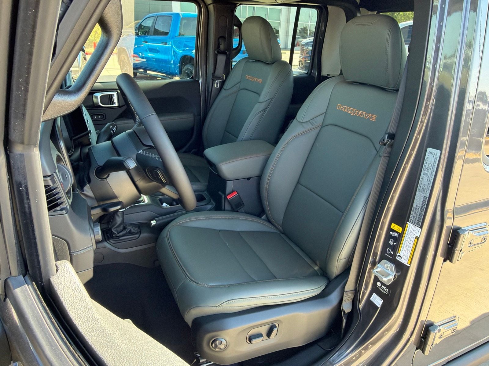 2026 Jeep Gladiator GLADIATOR MOJAVE 4X4