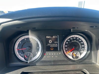 2024 RAM 1500 Classic Warlock Crew Cab 4x4 5'7' Box