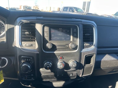 2024 RAM 1500 Classic Warlock Crew Cab 4x4 5'7' Box