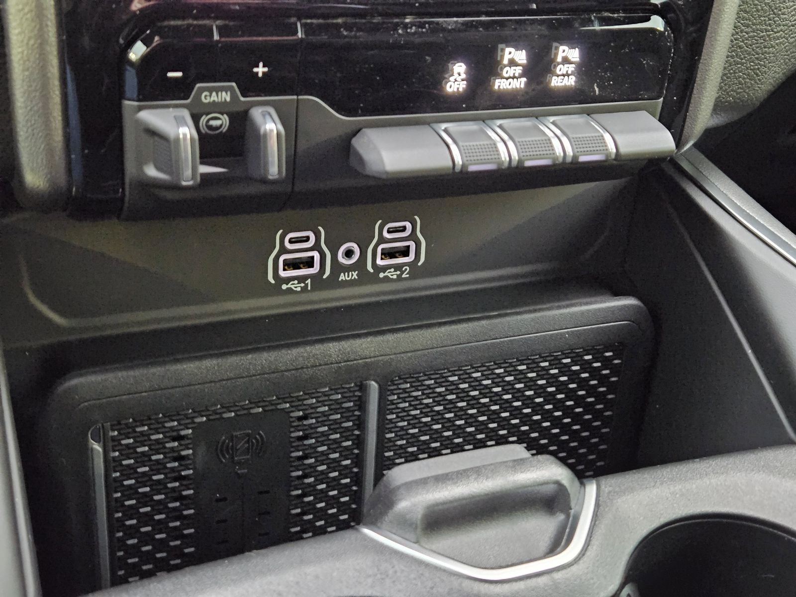 2026 RAM Ram 1500 RAM 1500 BIG HORN CREW CAB 4X2 5'7' BOX