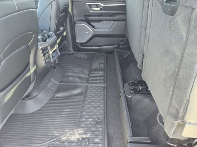 2026 RAM Ram 1500 RAM 1500 LARAMIE CREW CAB 4X2 5'7' BOX