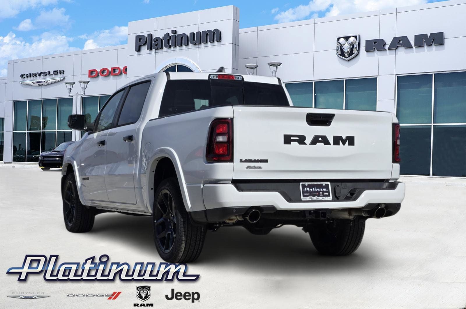 2026 RAM Ram 1500 RAM 1500 LARAMIE CREW CAB 4X2 5'7' BOX